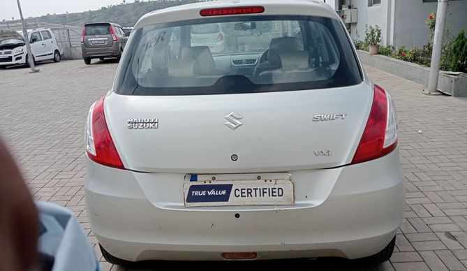 Used Maruti Suzuki Swift 2017 97086 kms in Pune