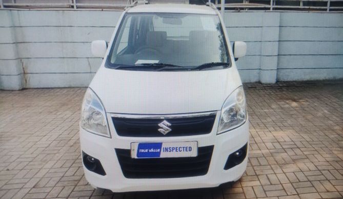 Used Maruti Suzuki Wagon R 2015 71346 kms in Ahmedabad