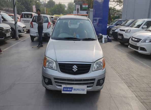 Buy Used 2018 Maruti Alto K10 VXI Manual in Rajkot - CARS24